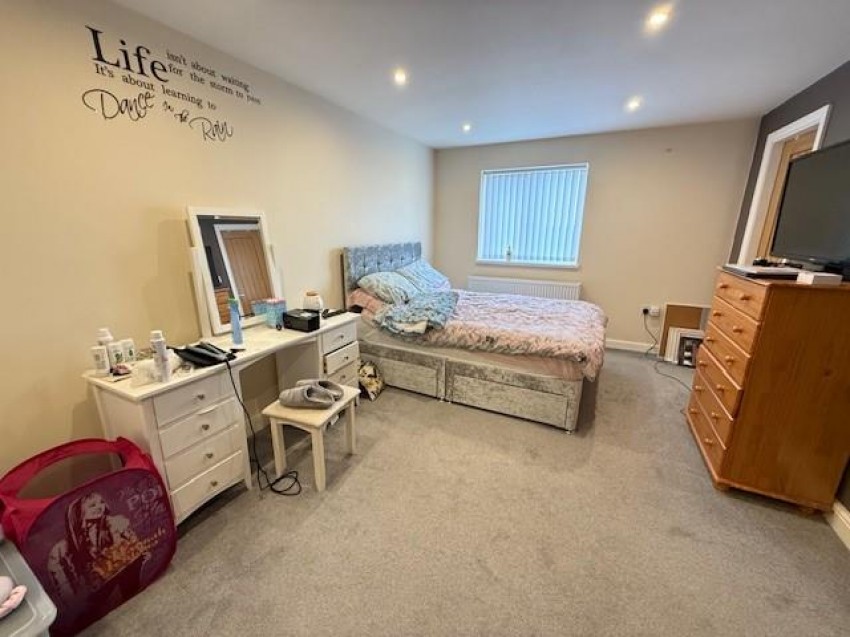 Images for Silvertop Gardens, Greenside, Ryton