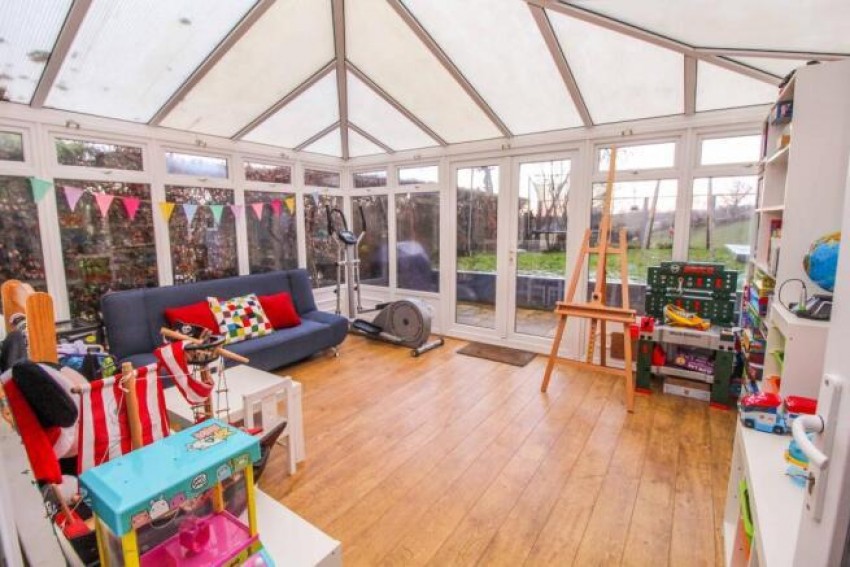 Images for Glen Avenue, Stocksfield