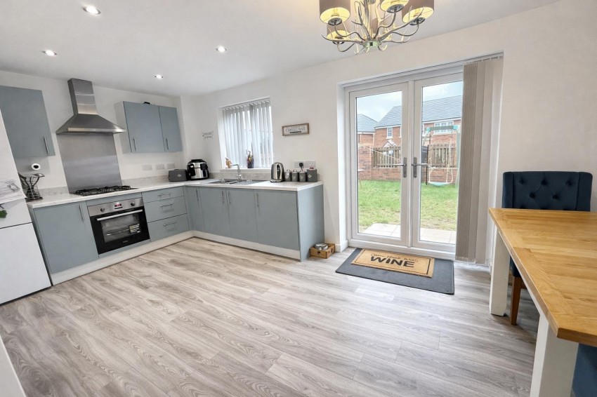 Images for Fieldfare Avenue, Ryton